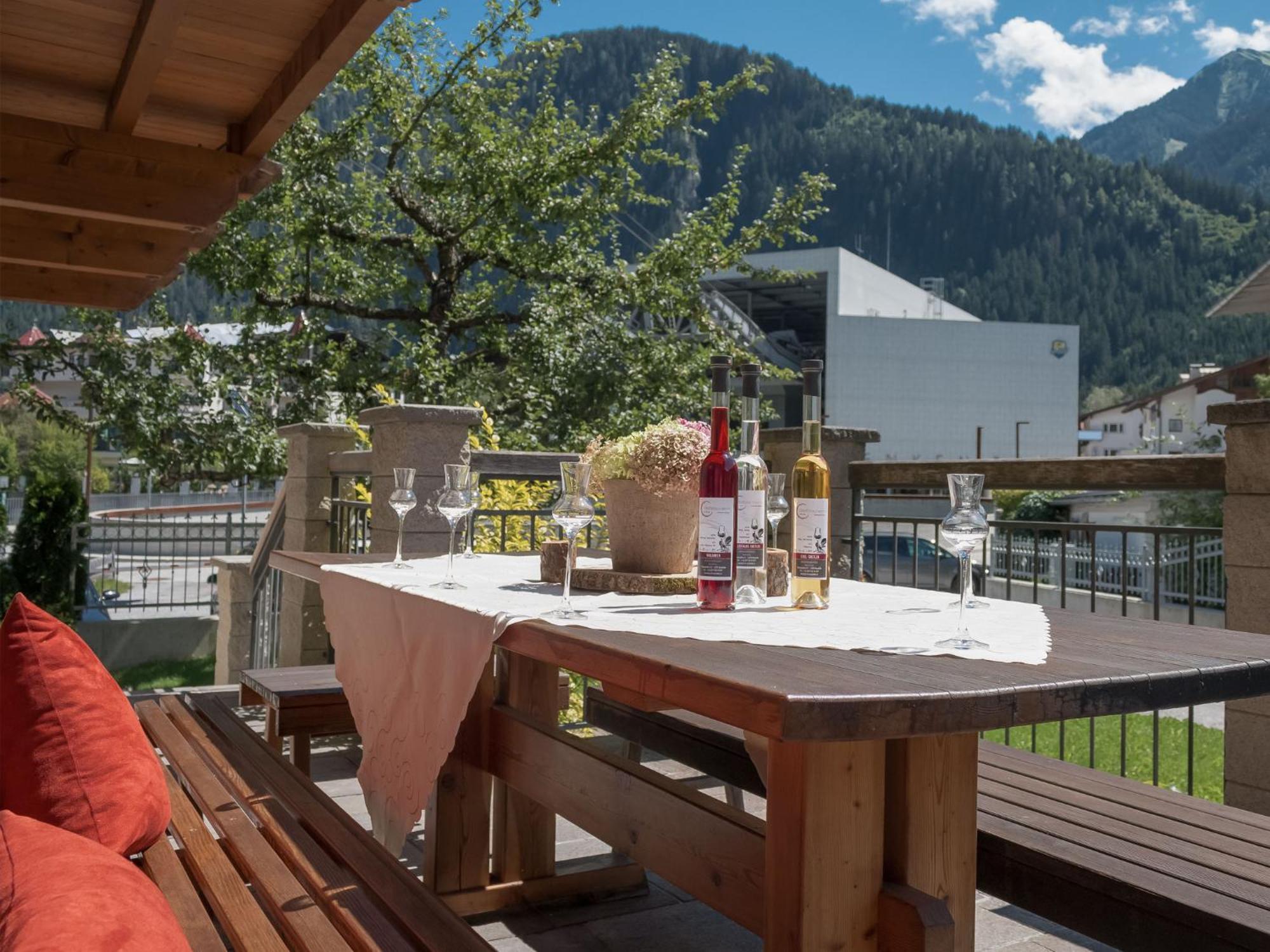 Apart Central - Premium Mountain&Garden Mayrhofen Exterior foto